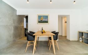 Lapad Bay Luxury Apartment